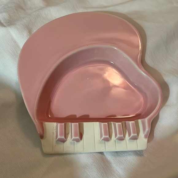 Vintage Other - Vintage Art Deco Sarsaparilla  pink ceramic piano ashtray trinket dish